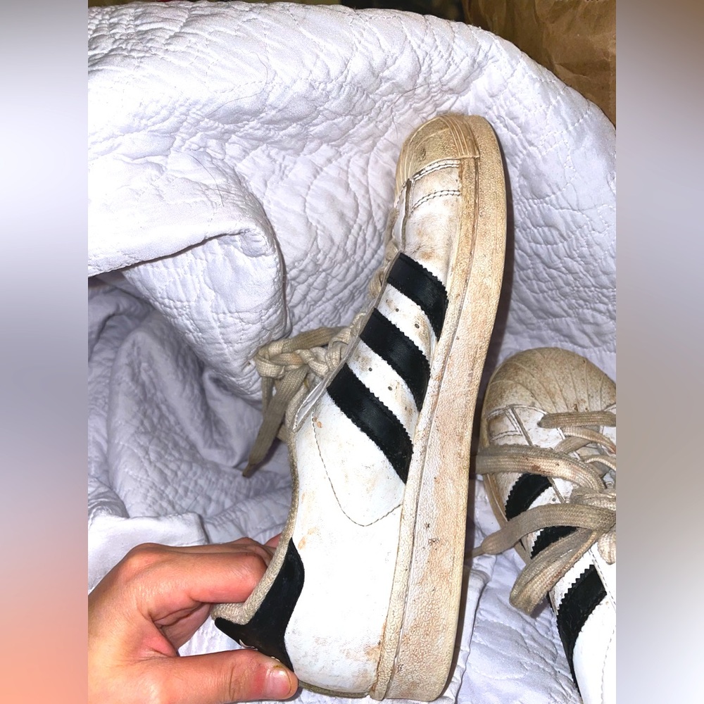 Adidas shoes size 7!